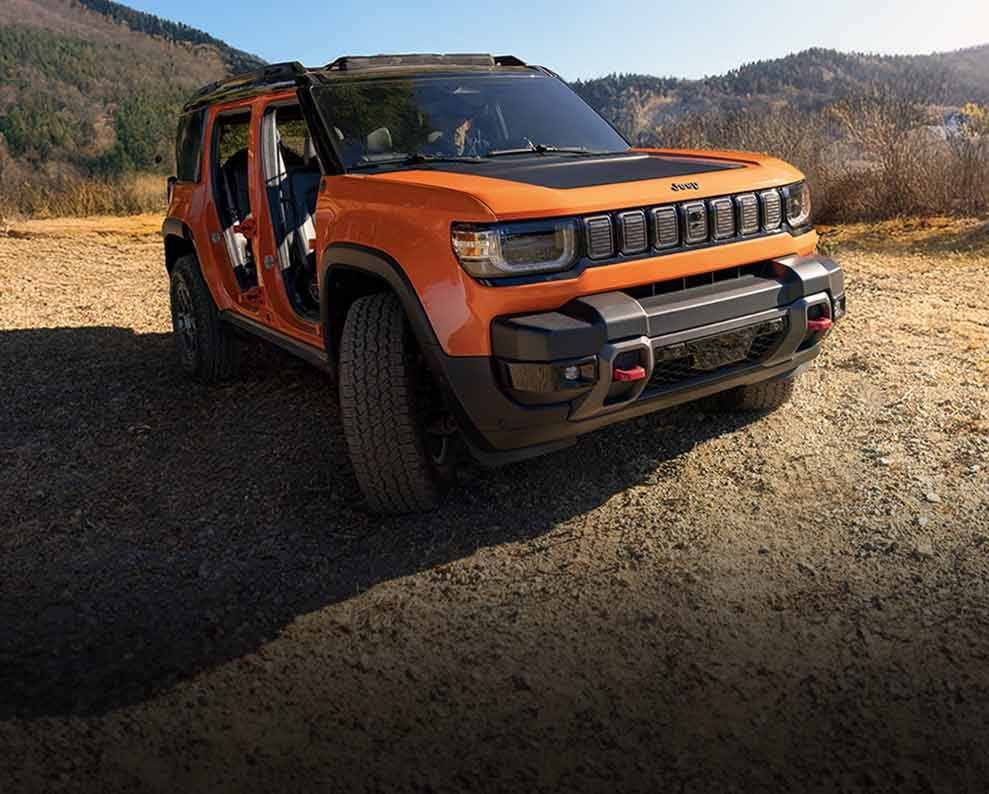 Jeep Recon EV Jeep Recon 4xe Added to Jeep Website -- New Orange (Punk'n?) Photos 2026 Jeep Recon EV 4xe Orange Punk'n 1
