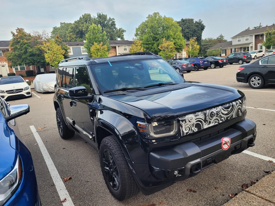 Jeep Recon EV Black Jeep Recon Moab spotted Black 2027 Jeep Recon Moab spotted  1