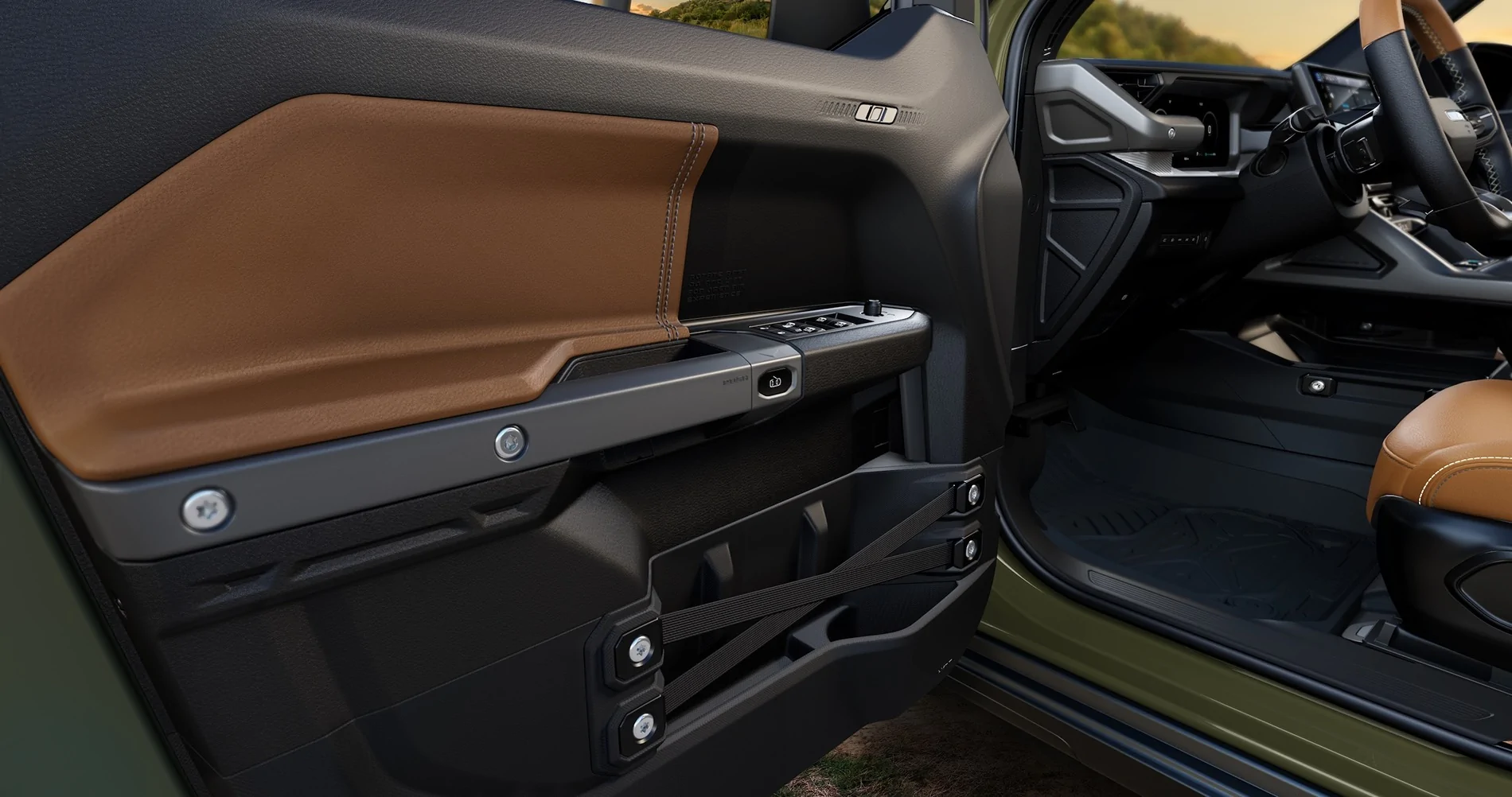 Jeep Recon EV 2026 Jeep Recon World Premiere! Starting Price $65,000. 250 miles range, 0-60 3.6s JP026_019RE