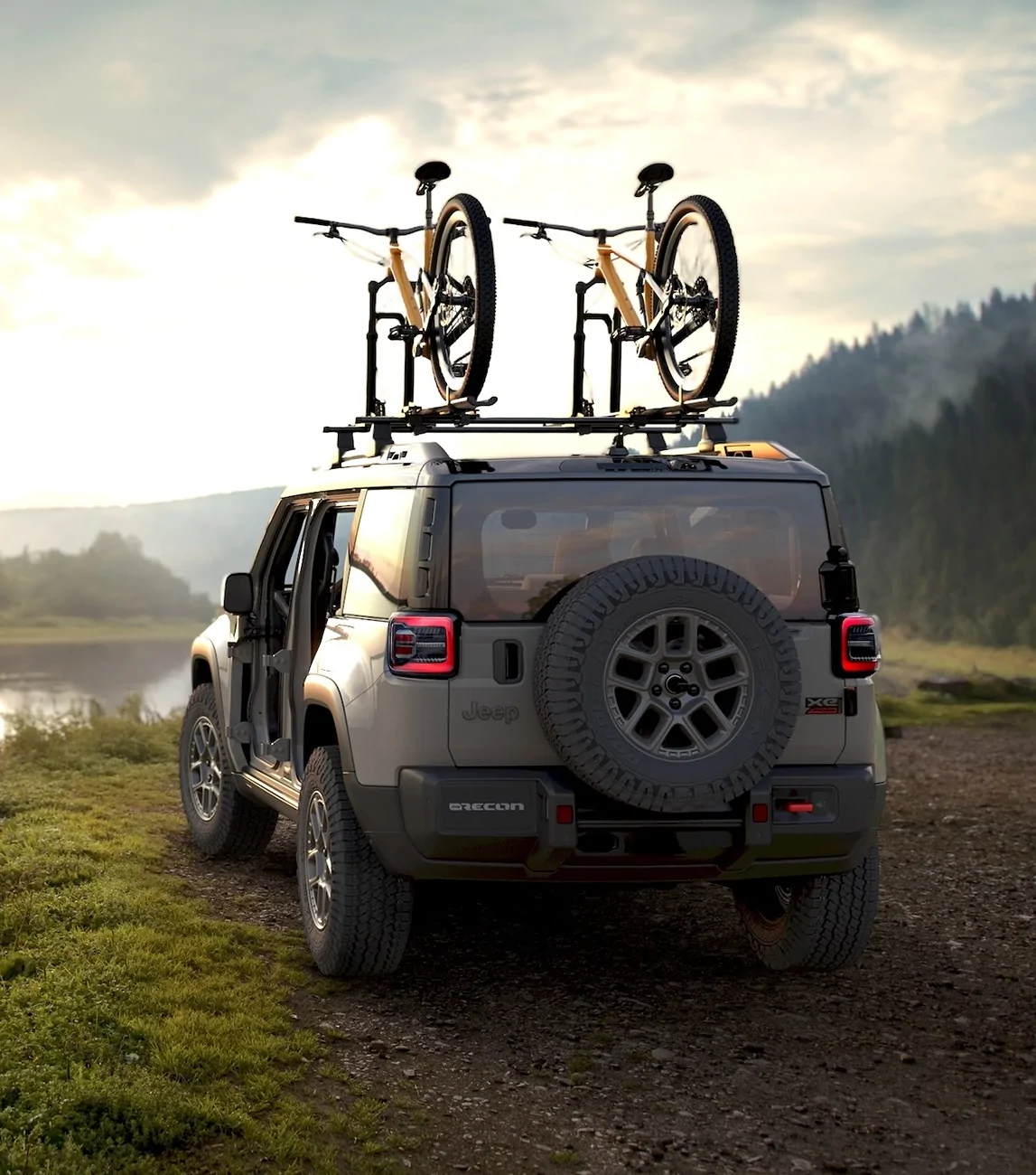 Jeep Recon EV 2026 Jeep Recon World Premiere! Starting Price $65,000. 250 miles range, 0-60 3.6s JP026_004RE copy