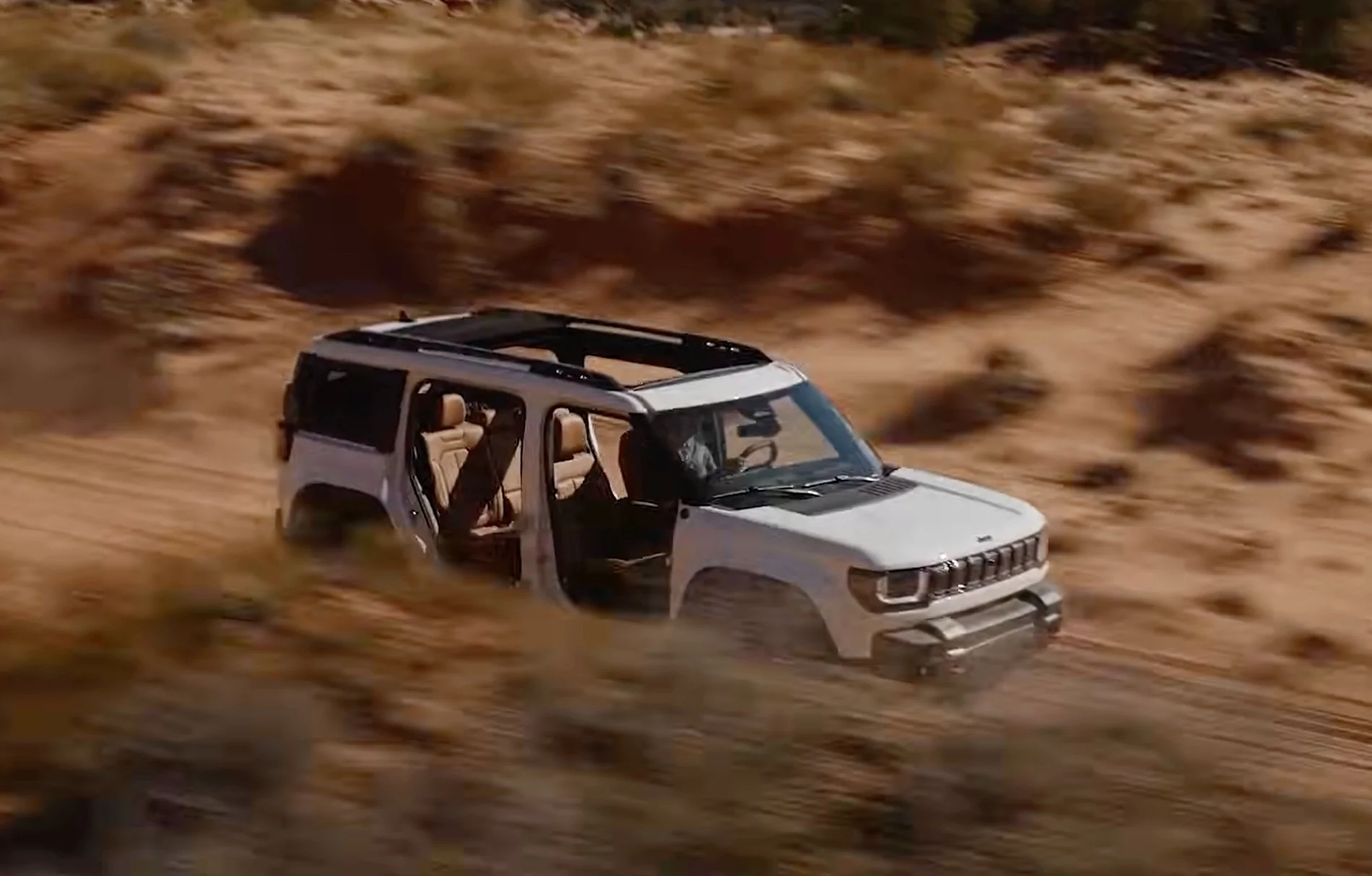 Jeep Recon EV 2026 Jeep Recon World Premiere! Starting Price $65,000. 250 miles range, 0-60 3.6s Screenshot 2025-11-18 at 5.10.21 PM