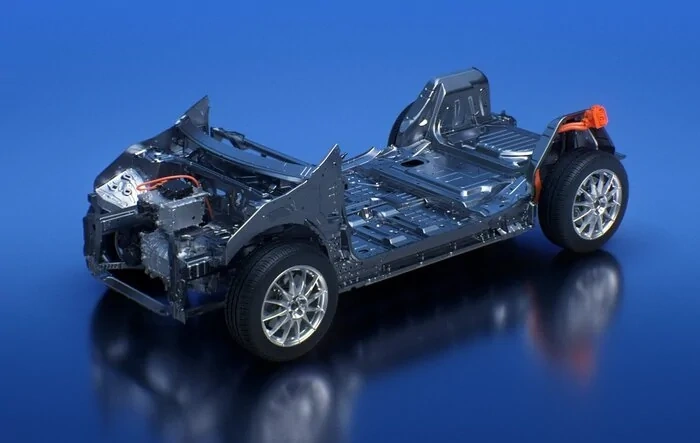 Jeep Recon's STLA Medium EV platform unveiled: 310-435 miles range, 2.4 kWh charge rate, 400-volt architecture